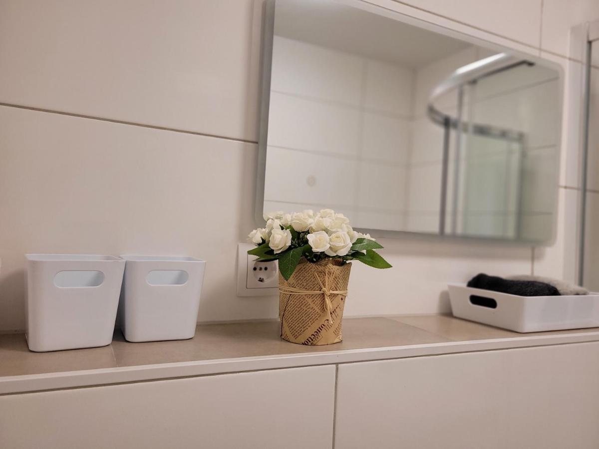 Appartamento 3-Zimmer, Bis 6 Personen Mit Parkplatz Mülheim an der Ruhr Esterno foto