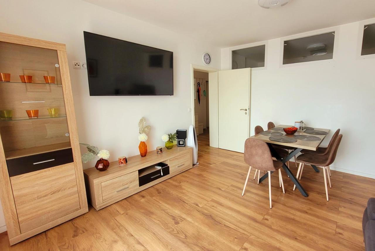 Appartamento 3-Zimmer, Bis 6 Personen Mit Parkplatz Mülheim an der Ruhr Esterno foto